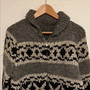 Gray and Black Patterned Men's Cardigan Sweater